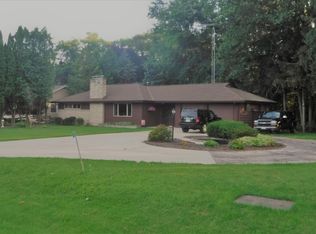 1514 N Rapids Rd, Manitowoc, WI 54220