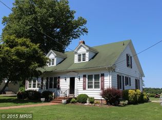 6 S Main St, East New Market, MD 21631