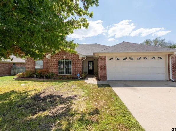 11161 Triple Crown Dr, Flint, TX 75762