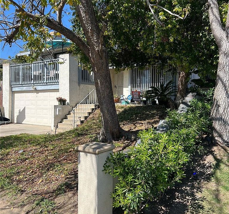2nd image of 3641 E Esther St