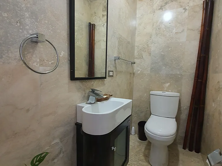 43 Calle Luna D2 Puertas Del Shl — Photo 8