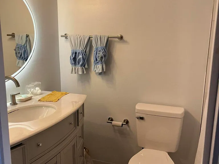 6020 NW 44th St #308 — Photo 6