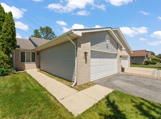 5012 W 92nd Ave, Crown Point, IN 46307