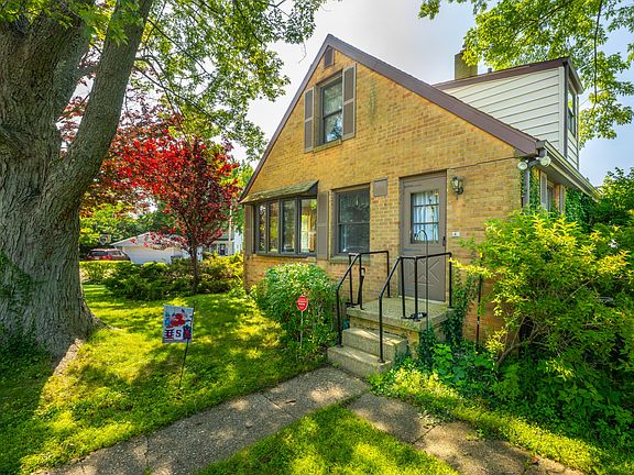 2nd image of 2308 Coles Ave