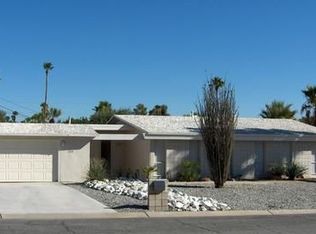 554 S Glen Cir, Palm Springs, CA 92262