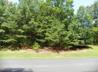330 Pearl Bay Dr, New London, NC 28127