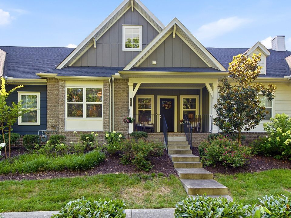 1st image of 2027 Moultrie Cir