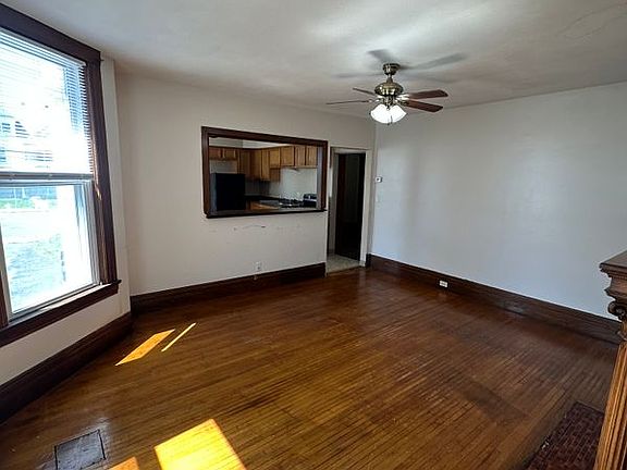 4th image of 136 North St Floor 1