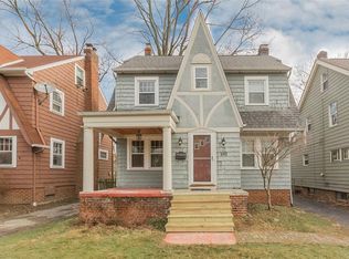 1143 Erieview Rd, Cleveland Heights, OH 44121