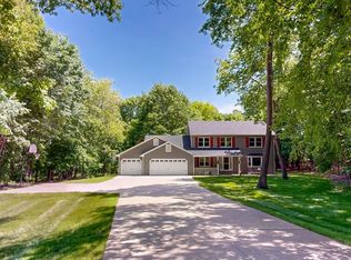 1143 Chippewa Dr NW, Rochester, MN 55901