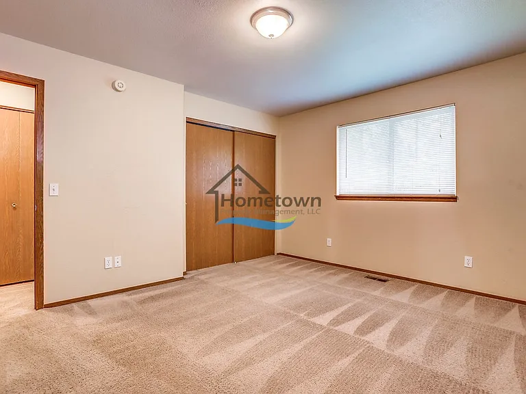 4168 E 2nd Ave — Photo 7