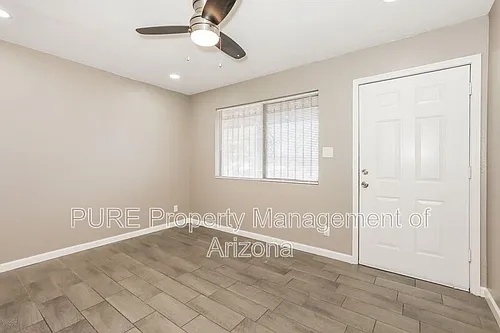 100 W Gary Dr #C Photo 1