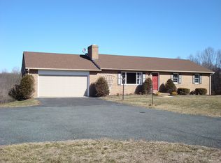 14011 Sunnybrook Rd, Phoenix, MD 21131