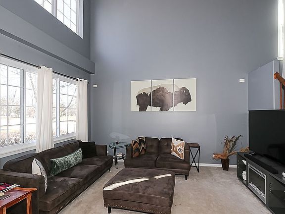 3rd image of 7312 Grandview Ct #0