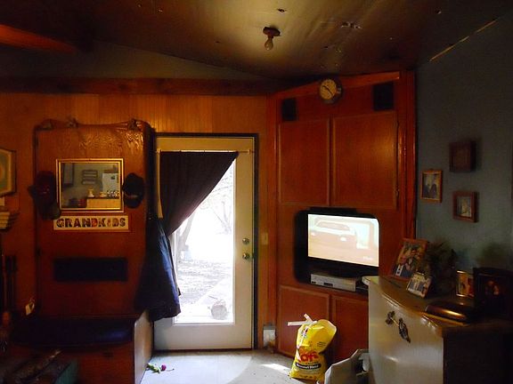 3rd image of 926 County Road 305