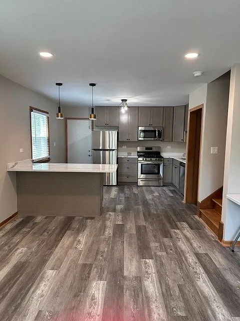 3618 Jackson St — Photo 4