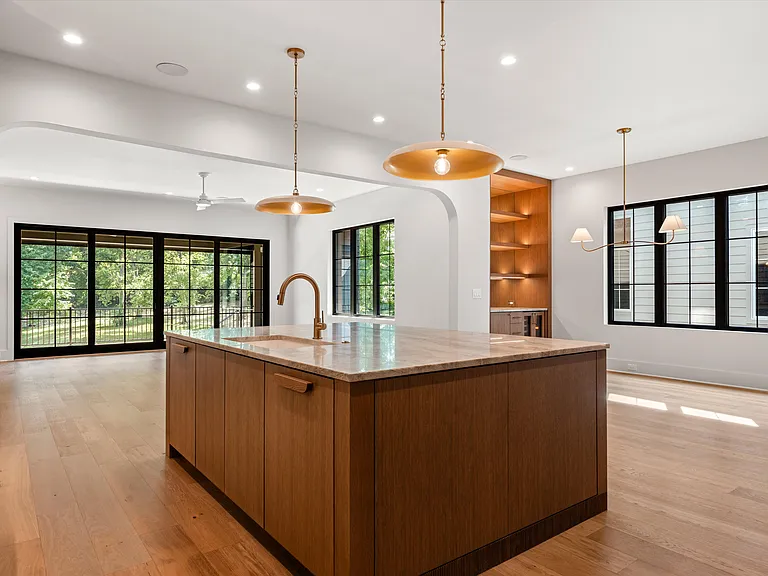 610 Westboro Dr — Photo 9