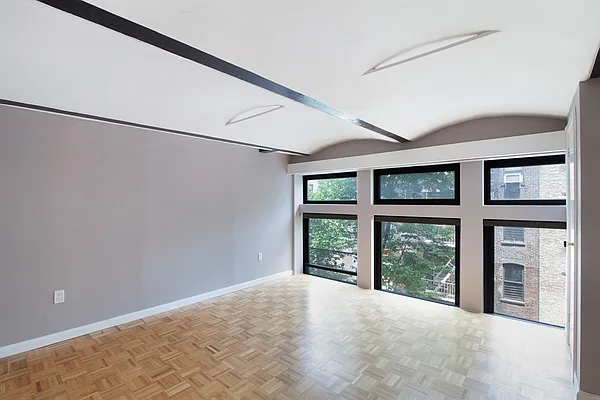 Rented by Corcoran | media 23