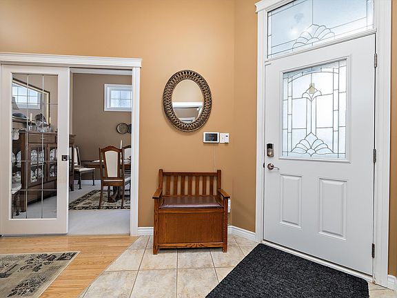 4th image of 165 Ridgebrook Rd