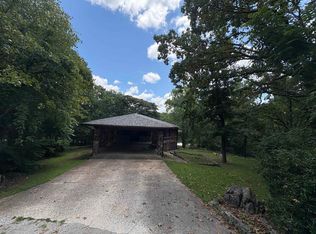 4 Amohi Trce, Cherokee Village, AR 72529