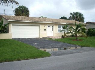 7991 NW 37th Dr, Pompano Beach, FL 33065