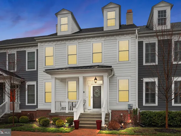 1821 Windflower Ln, Yardley, PA 19067