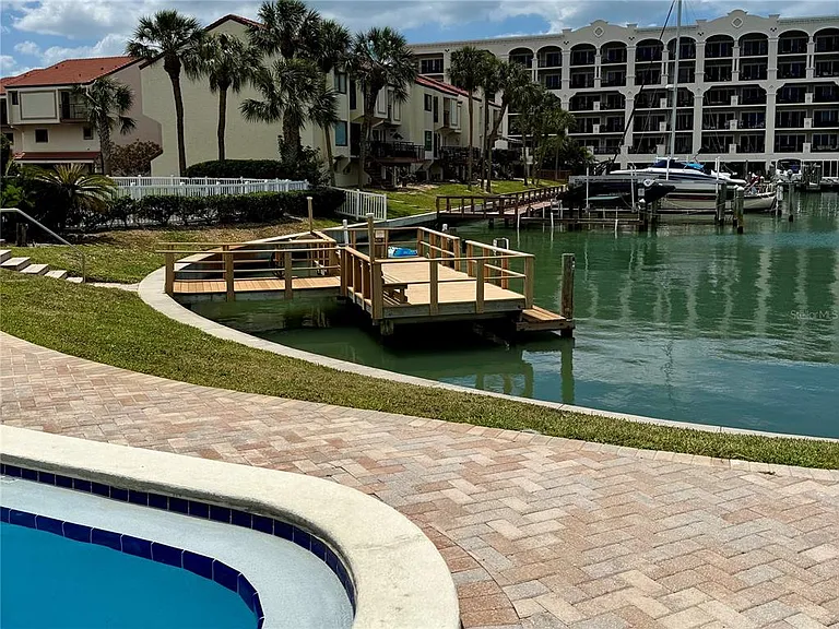 255 Dolphin Point #710 — Photo 24