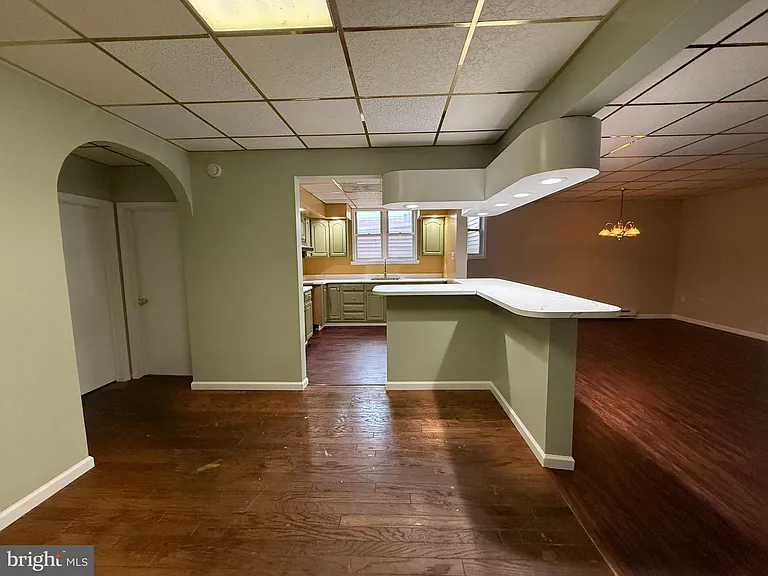132 E Main St #2 — Photo 5