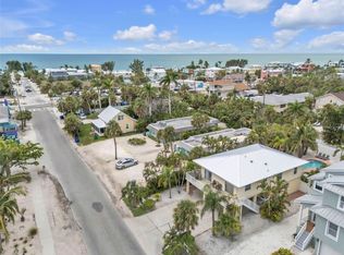 212 Magnolia Ave, Anna Maria, FL 34216