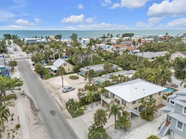 212 Magnolia Ave, Anna Maria, FL 34216