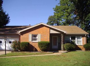 7766 Ridgemont Dr, Newburgh, IN 47630