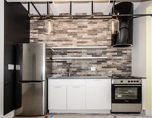 Rented by EXR | media 19