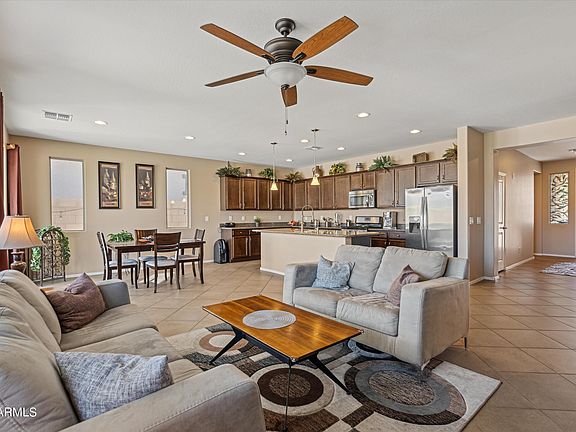 3rd image of 22660 E CREOSOTE Drive
