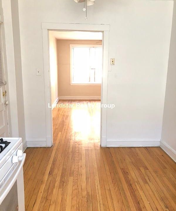1st image of 2348 W Touhy Ave APT 1H
