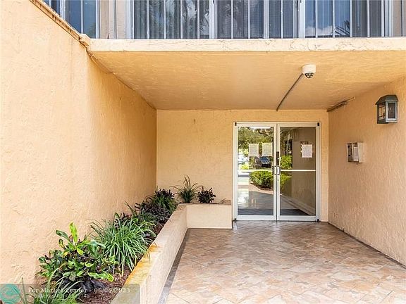 2nd image of 3821 Environ Blvd APT 204