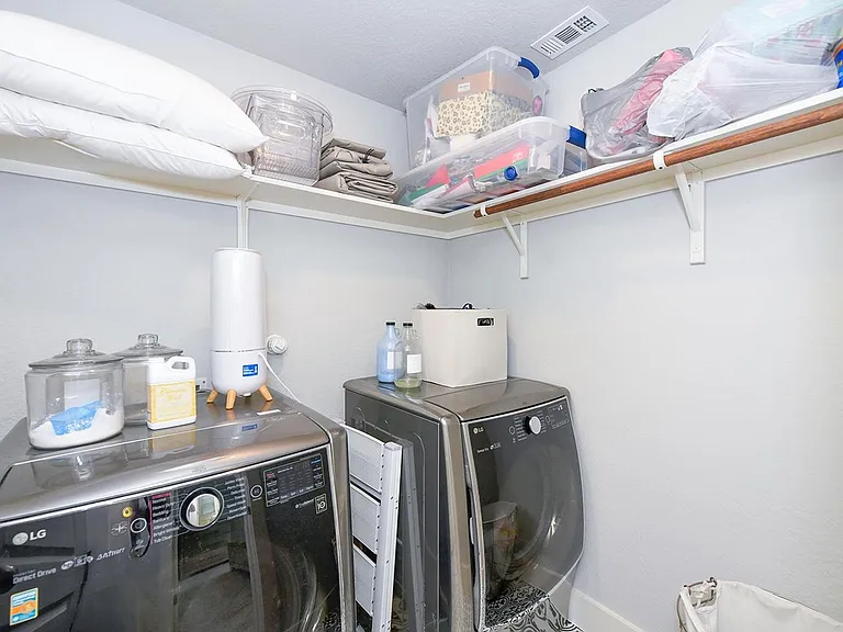 16011 Babcock Rd #13 — Photo 23