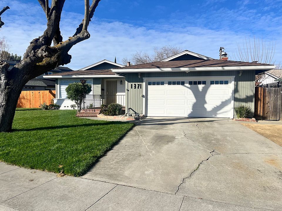 1st image of 1371 Jeffrey Dr