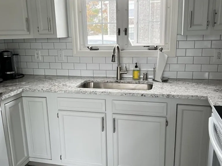 115 Holden Rd — Photo 3