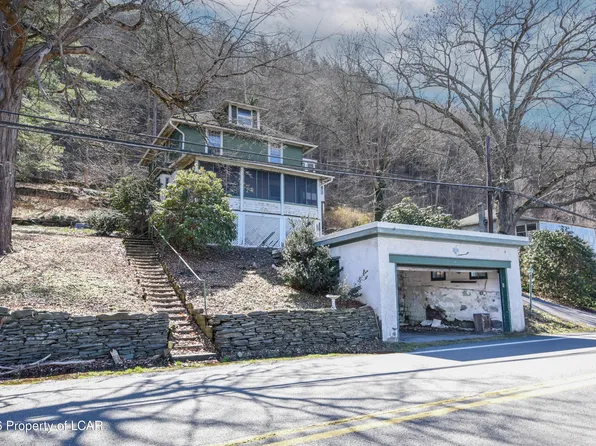 1938 Pennsylvania #92, Pittston, PA 18643