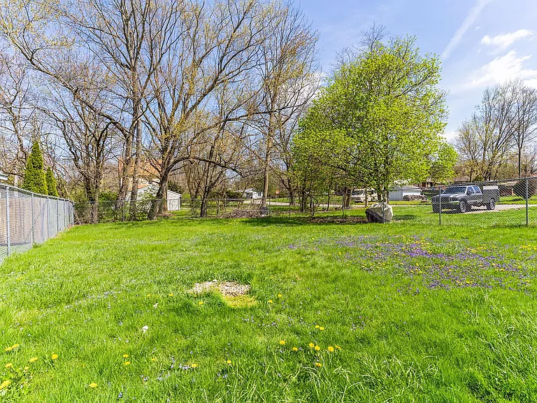 510 Devitt Ave #1 — Photo 10