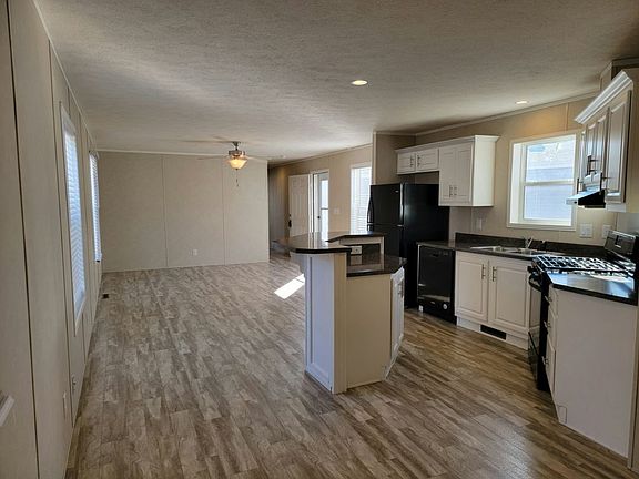 5th image of 999 Fortino Blvd #83
