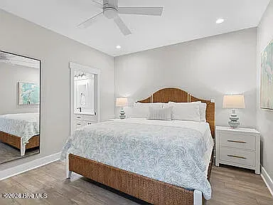 331 Live Oak St S #SOUTH — Photo 8