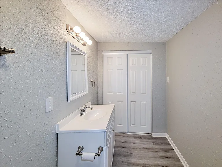 7426 Bigwood St — Photo 18