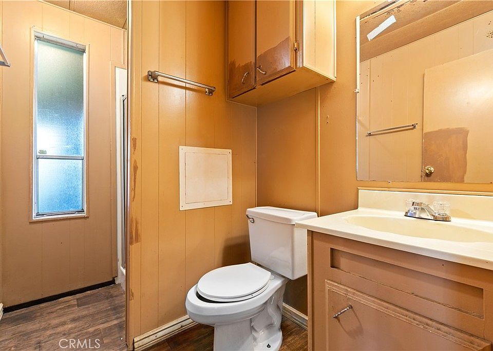 10th image of 6945 Colusa St