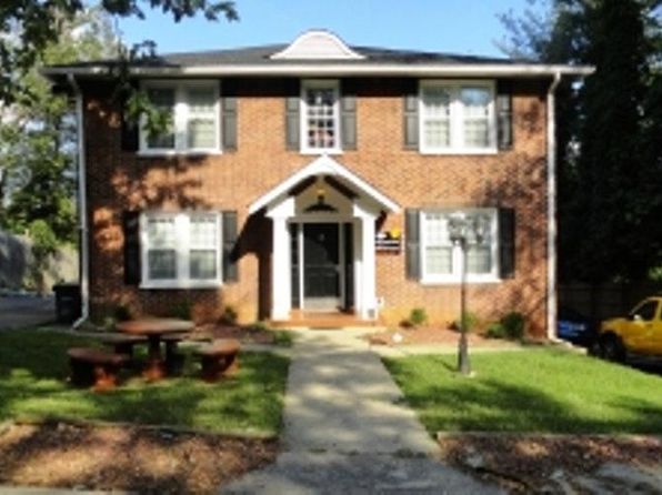1007 7th Ave APT 11
