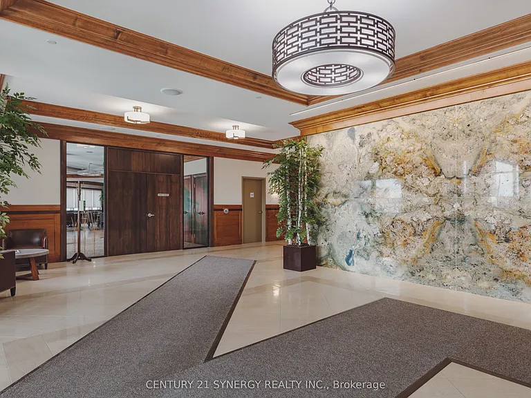 45 Elmsley St N #212 — Photo 6
