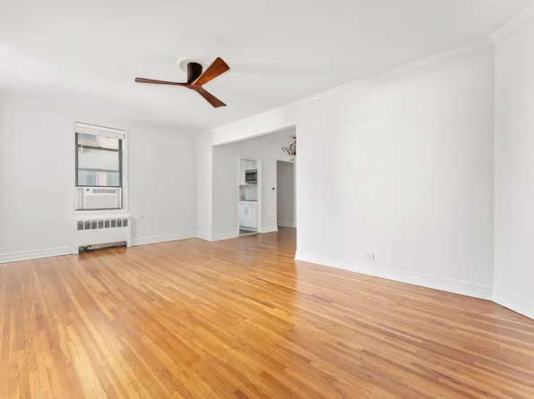 675 Academy Street image 3 of 11