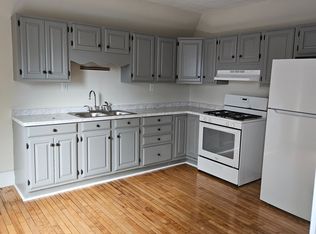 169 N Pleasant St #2, Bradford, VT 05033