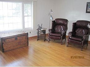 2nd image of 808 Pratt Dr