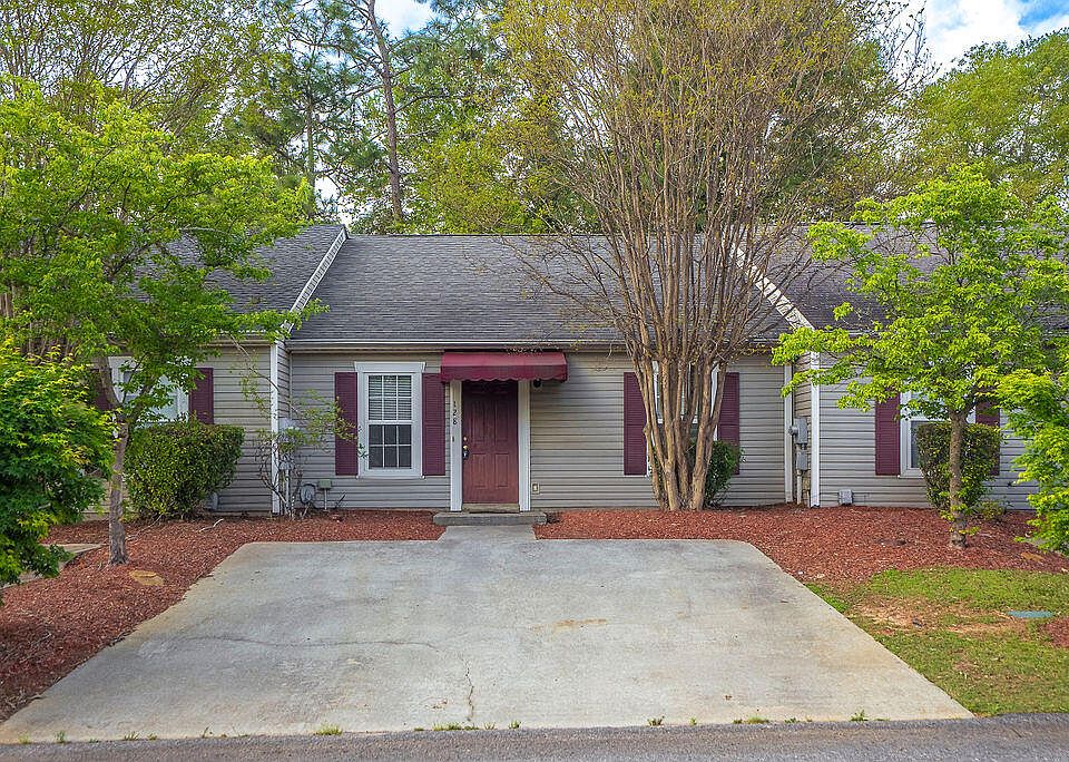 1st image of 128 Shelby Dr